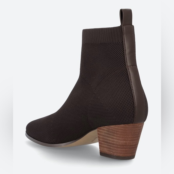 NWT *STITCH FIX* Sz 8.5 VIOLET & RED Clarissa Bootie in Brown - Picture 3 of 5